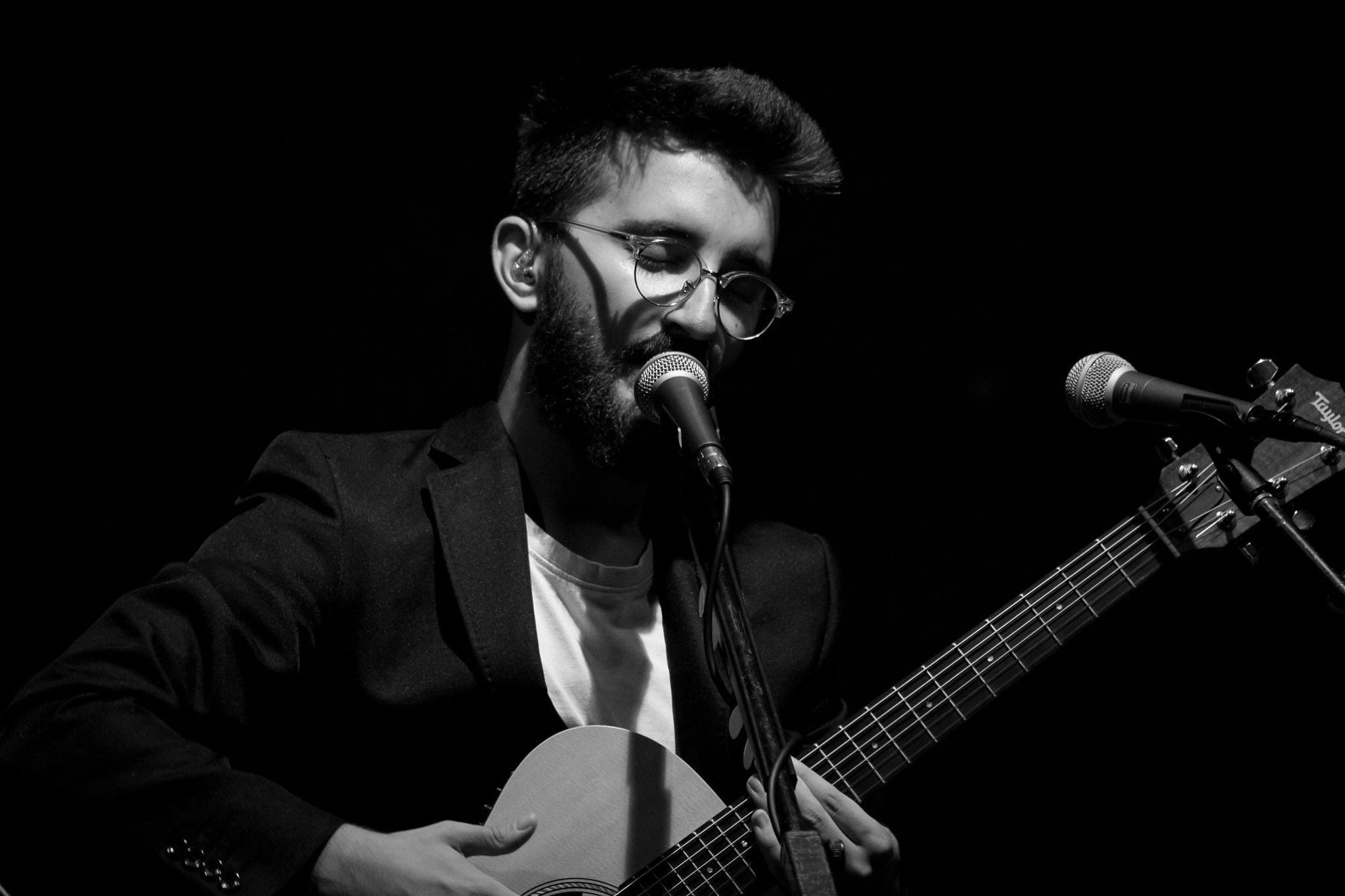 Alexu and The Voices Inside & 4Tune Quartet<br/><span style=''>Sâmbătă, 4 septembrie 2021, ora 15.00</span>