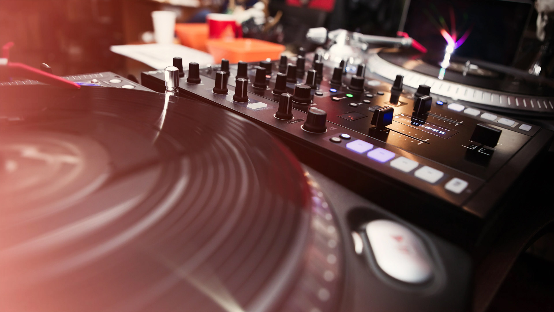Chill-out music & Feel Good activities<br/><span style=''>Duminica, 14 august 2022, ora 16:00</span>
